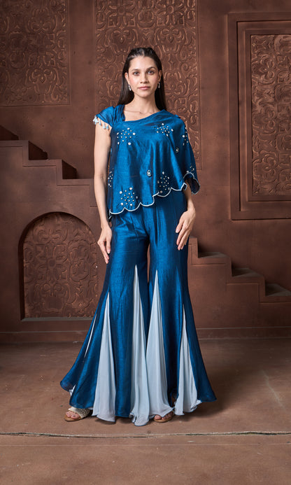 Midnight Teal Muse
