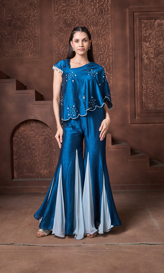 Midnight Teal Muse